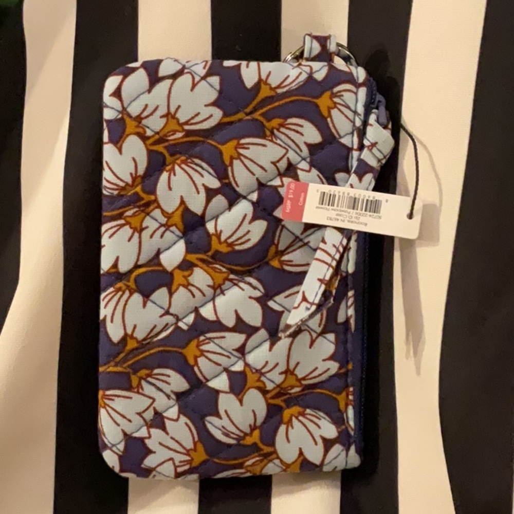 Vera Bradley Zipper Pouch NWT